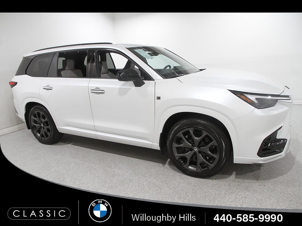 Used 2026 Lexus TX 500h AWD w/ Technology Package image 1
