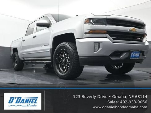 Used 2016 Chevrolet Silverado 1500 LT w/ All Star Edition AWD/4WD image 14