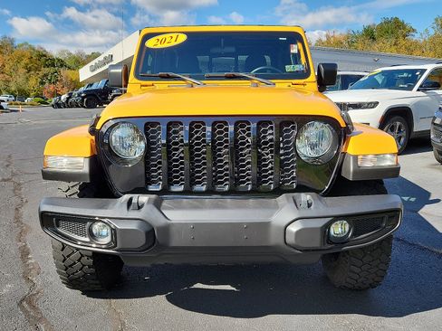 Certified 2021 Jeep Gladiator Sport image 2