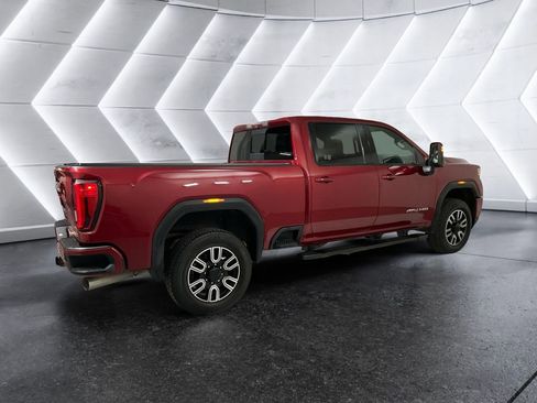 Used 2020 GMC Sierra 2500 AT4 w/ AT4 Premium Package image 4