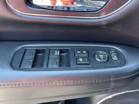 Used 2019 Honda HR-V Touring image 17