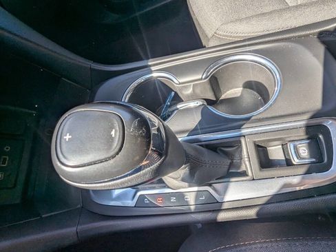 Used 2019 Chevrolet Equinox LT image 28