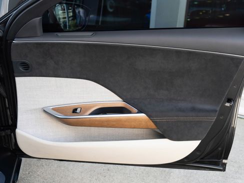 Used 2022 Lucid Air Grand Touring image 35