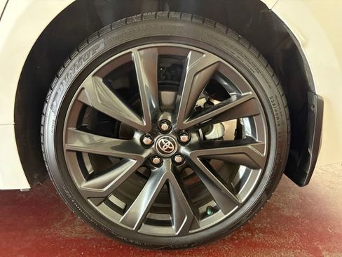 Certified 2025 Toyota Corolla SE image 30