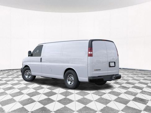 New 2025 Chevrolet Express 2500 w/ Driver Convenience Package image 7