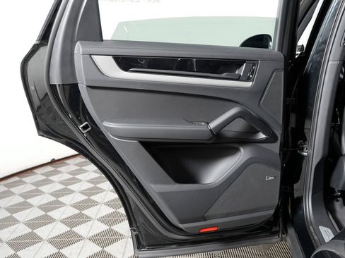 New 2026 Porsche Cayenne S AWD/4WD image 35