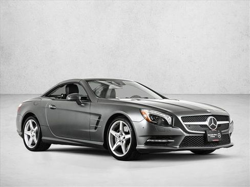 Used 2013 Mercedes-Benz SL 550 image 3