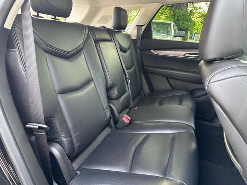 Used 2017 Cadillac XT5 Luxury w/ Driver Awareness Package image 31