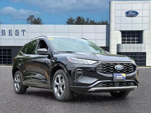 Used 2023 Ford Escape ST-Line w/ Tech Pack #1 AWD/4WD image 1