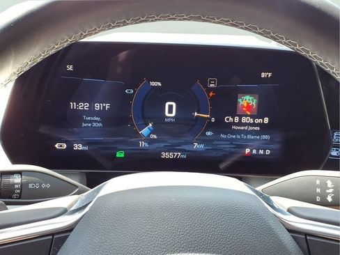 Used 2025 Chevrolet Equinox EV LT FWD image 15