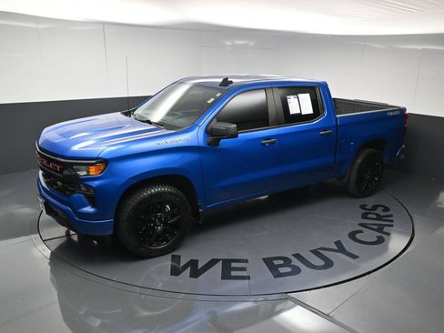 Used 2022 Chevrolet Silverado 1500 Custom AWD/4WD image 27