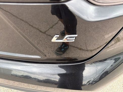 Used 2024 Toyota Corolla LE image 7