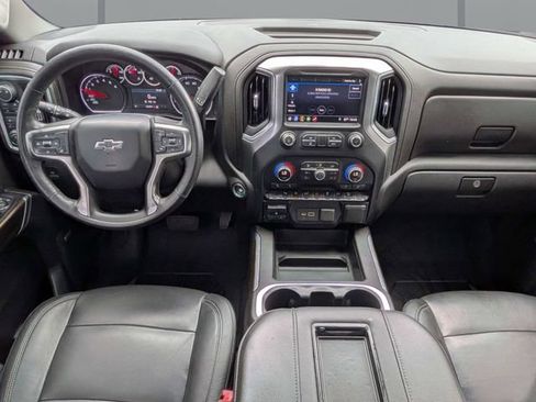 Used 2019 Chevrolet Silverado 1500 LT Trail Boss AWD/4WD image 16
