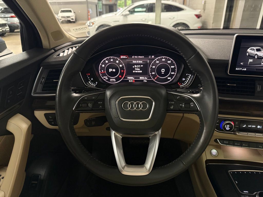 Used 2018 Audi Q5 2.0T Premium Plus w/ Premium Plus Package AWD/4WD image 11
