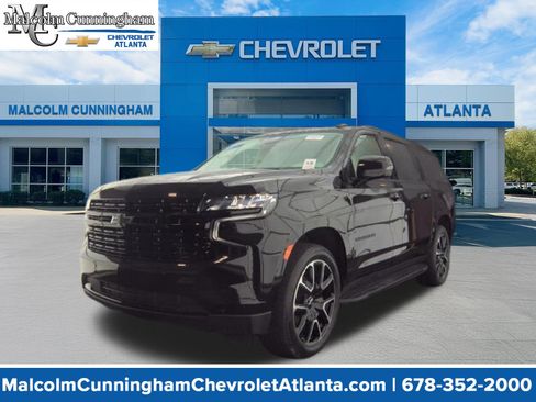 Used 2024 Chevrolet Suburban RST w/ Luxury Package RWD image 1