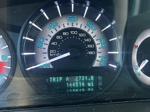 Used 2010 Mercury Milan Premier image 18