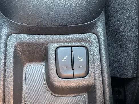 Used 2022 Chevrolet Spark ACTIV FWD image 4