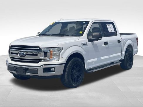 Used 2018 Ford F150 XLT w/ Equipment Group 301A Mid RWD image 8