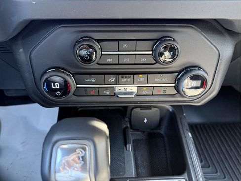 Used 2025 Ford Bronco Big Bend AWD/4WD image 7
