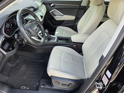 Used 2024 Audi Q3 2.0T Premium image 10