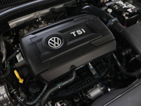 Used 2025 Volkswagen Jetta GLI Autobahn FWD image 25