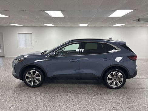 Used 2025 Ford Escape Platinum image 5