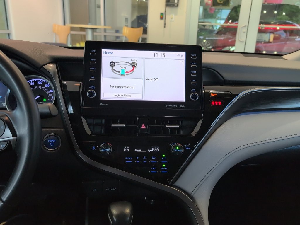Used 2023 Toyota Camry XLE FWD image 19