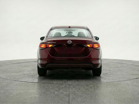 Used 2025 Nissan Sentra SV FWD image 6