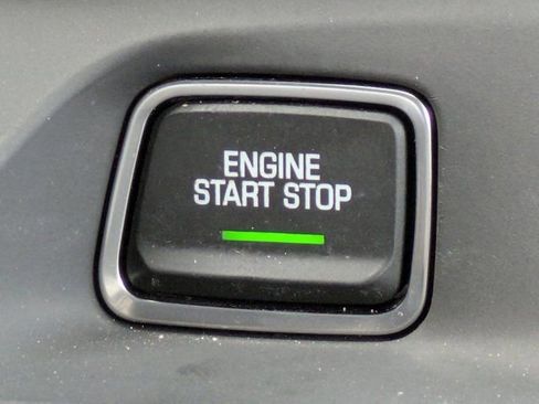 Used 2022 Chevrolet Camaro LT RWD image 30