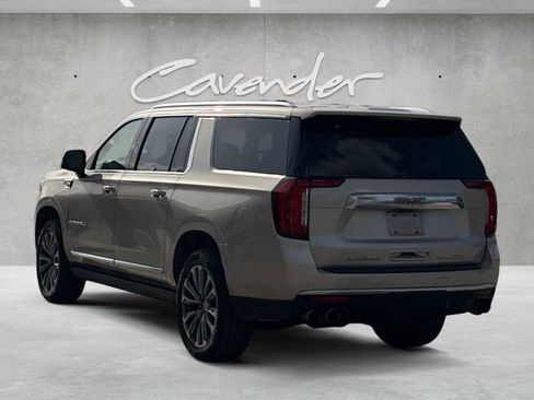 Used 2022 GMC Yukon XL Denali w/ Denali Ultimate Package AWD/4WD image 14
