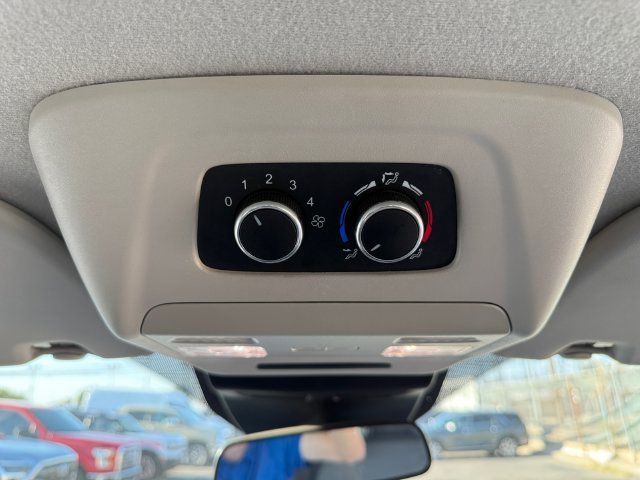 Used 2024 Ford Transit 350 XLT RWD image 18