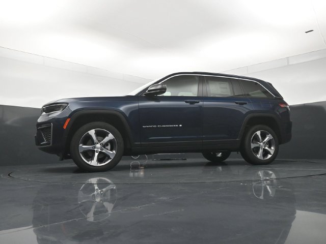 New 2026 Jeep Grand Cherokee Limited AWD/4WD image 21