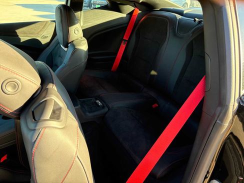 Used 2018 Chevrolet Camaro ZL1 image 11