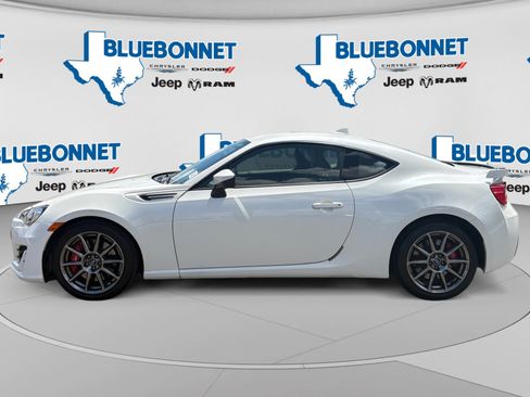Used 2020 Subaru BRZ Limited w/ Performance Package RWD image 8