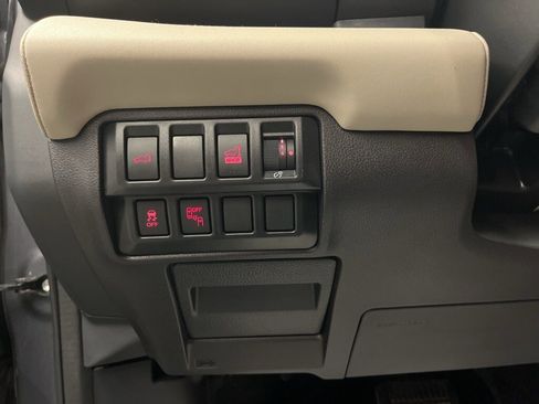 Used 2019 Subaru Ascent Touring w/ Popular Package #3 image 13