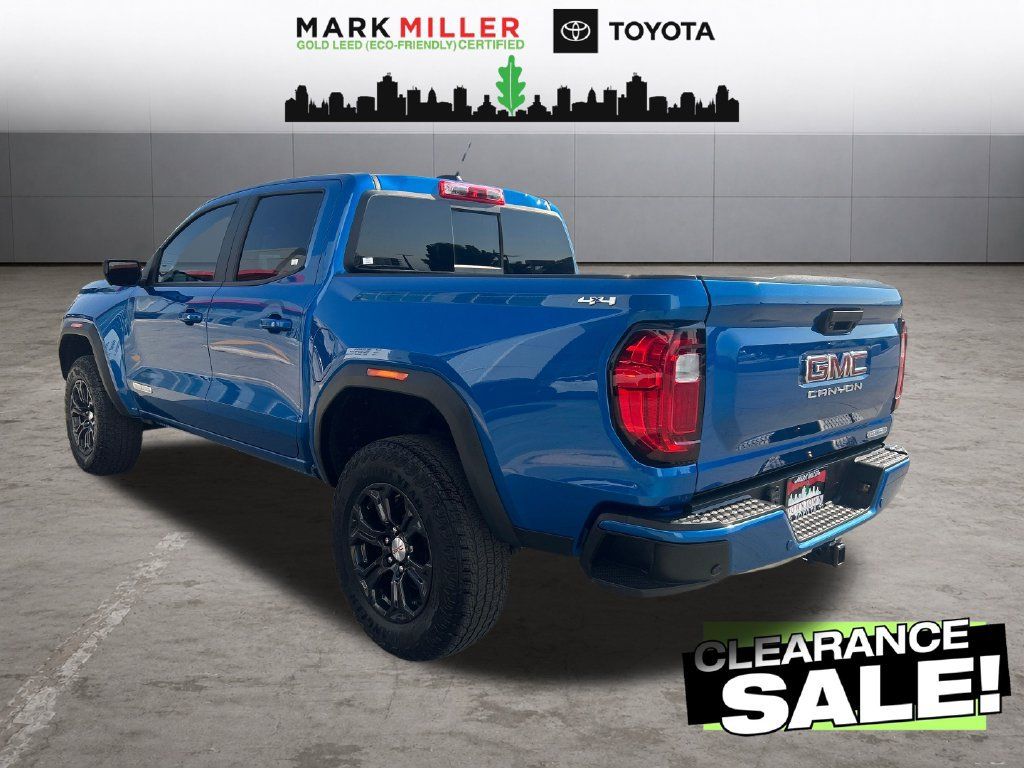Used 2024 GMC Canyon Elevation w/ Elevation Premium Package AWD/4WD image 3