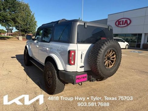 Used 2021 Ford Bronco Outer Banks AWD/4WD image 9