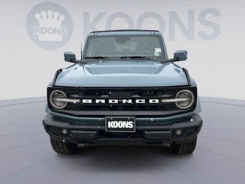Used 2023 Ford Bronco Outer Banks image 11