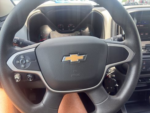 Used 2022 Chevrolet Colorado W/T w/ Custom Special Edition AWD/4WD image 16