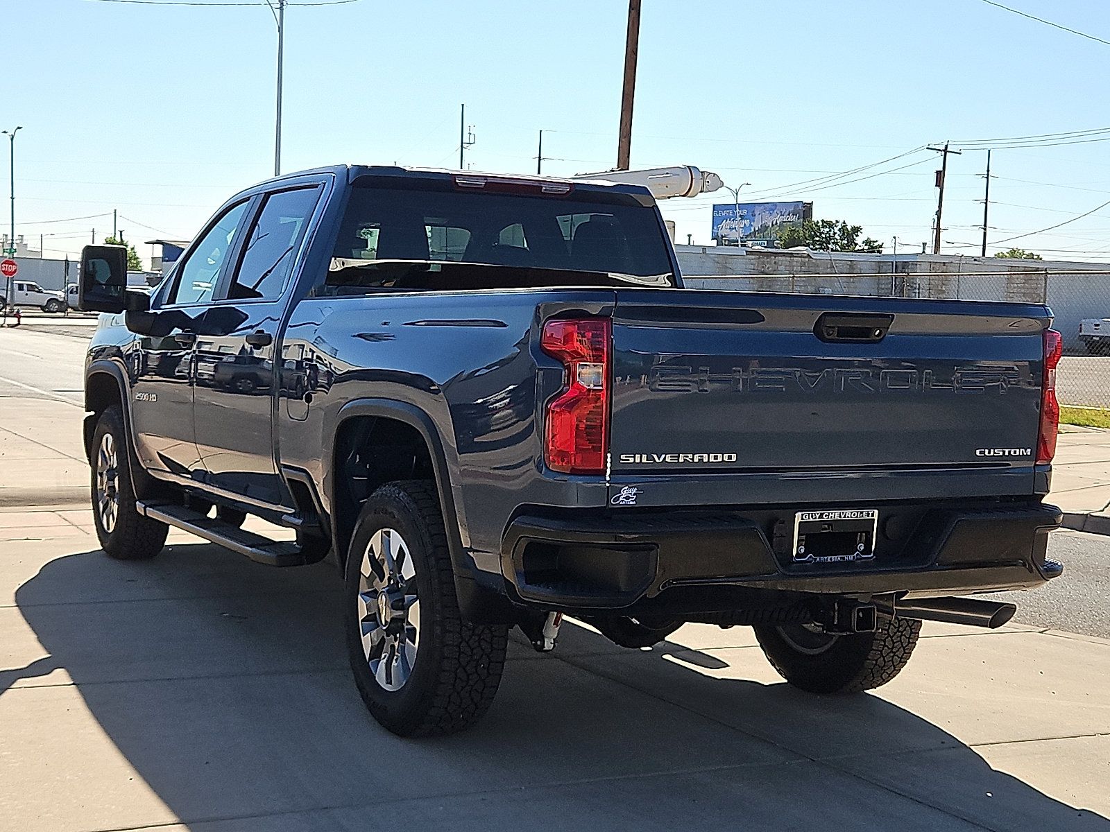 New 2026 Chevrolet Silverado 2500 Custom w/ Z71 Off-Road Package AWD/4WD image 3
