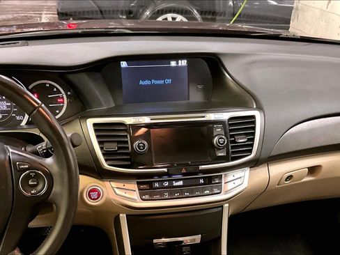 Used 2015 Honda Accord EX-L image 6