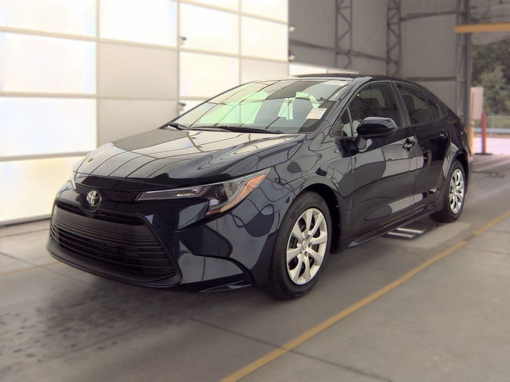 Used 2026 Toyota Corolla LE FWD image 1