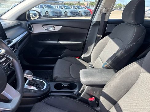 Used 2023 Kia Forte LXS FWD image 38
