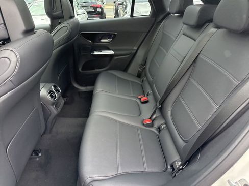 New 2026 Mercedes-Benz GLC 300 4MATIC image 17