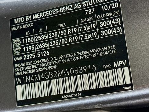 Used 2021 Mercedes-Benz GLB 250 image 35