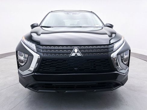 New 2025 Mitsubishi Eclipse Cross ES image 2