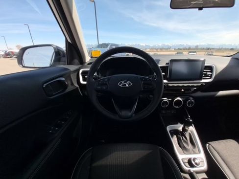 New 2026 Hyundai Venue SEL FWD image 21