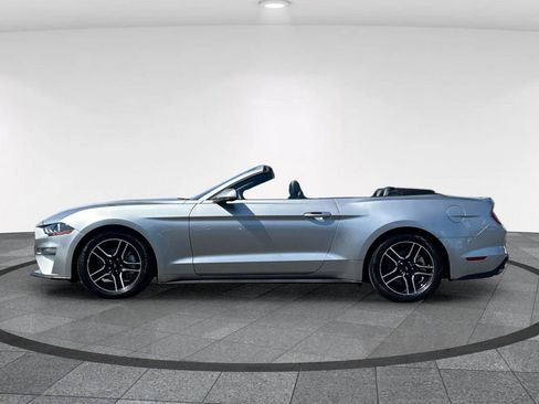 Used 2023 Ford Mustang Premium RWD image 9