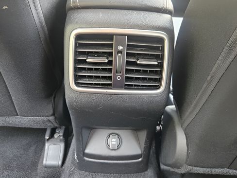 Used 2020 Kia Sportage LX AWD/4WD image 10