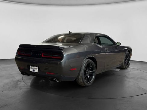 Used 2017 Dodge Challenger R/T w/ Blacktop Package RWD image 4